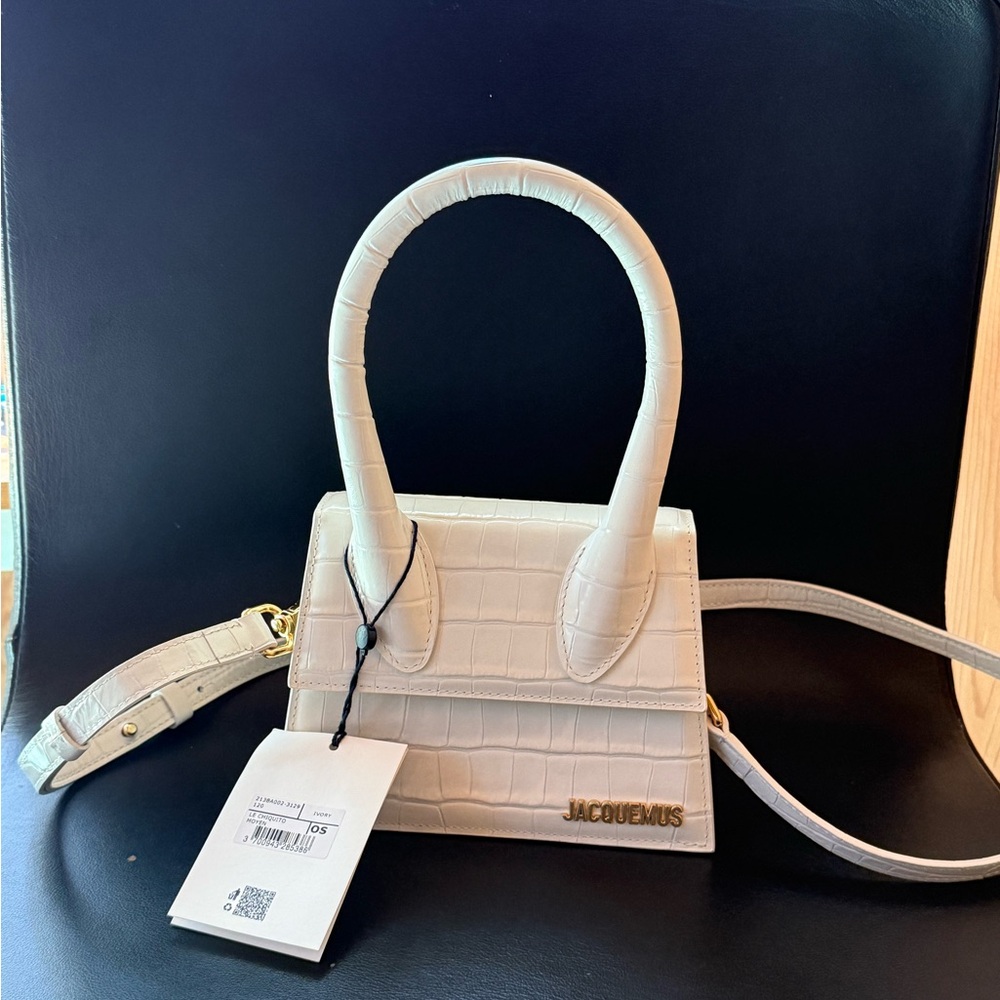 Jacquemus White Mini Bag with Curved Handle